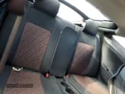 ✅ 2013 Hyundai Veloster w/Gray Int • VIN: KMHTC6AD7DU122924 • Lot: 83665054. Wystawiony na Copart z przebiegiem 98 270 mil. Bezpłatny archiwum sprzedaży aukcyjnych z USA i szczegółowy raport historii pojazdu na DreamBid. Zdjęcie 10.