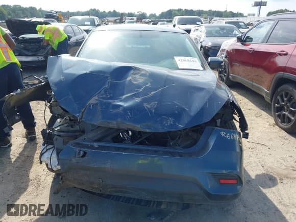 ✅ 2016 Nissan Sentra SV • VIN: 3N1AB7AP6GY219311 • Lot: 42868103. Listed on IAAI with 108,205 mi. Free auction sales archive from the USA and detailed vehicle history report at DreamBid. Image 12.