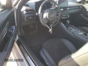 ✅ 2022 Toyota Supra 2.0 • VIN: WZ1DB2C08NW046734 • Lot: 83992154. Wystawiony na Copart z przebiegiem 43 576 mil. Bezpłatny archiwum sprzedaży aukcyjnych z USA i szczegółowy raport historii pojazdu na DreamBid. Zdjęcie 8.