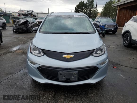 ✅ 2017 Chevrolet Bolt EV Premier • VIN: 1G1FX6S09H4160185 • Lot: 55984055. Wystawiony na Copart z przebiegiem 51 956 mil. Bezpłatny archiwum sprzedaży aukcyjnych z USA i szczegółowy raport historii pojazdu na DreamBid. Zdjęcie 5.