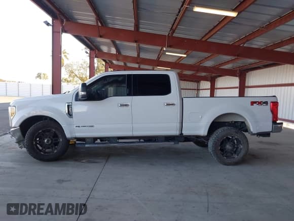 ✅ 2019 Ford F-250 XL • VIN: 1FT7W2BTXKED37703 • Lot: 40849443. Listed on IAAI with 150,618 mi. Free auction sales archive from the USA and detailed vehicle history report at DreamBid. Image 15.