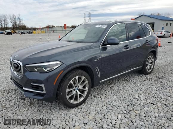 ✅ 2022 BMW X5 xDrive45e • VIN: 5UXTA6C02N9L31477 • Lot: 91510295. Wystawiony na Copart z przebiegiem 59 497 mil. Bezpłatny archiwum sprzedaży aukcyjnych z USA i szczegółowy raport historii pojazdu na DreamBid. Zdjęcie 1.