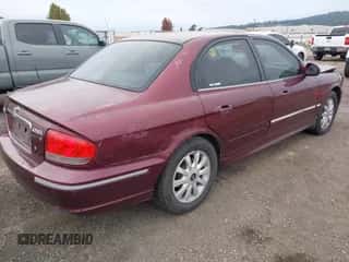 2005 Hyundai Sonata GLS z VIN KMHWF35HX5A115260, wystawiony jako IAAI lot #43506471 z przebiegiem 181 010 mil mil oraz . Historia ofert i sprzedaży dostępna na DreamBid. Obrazek 4.