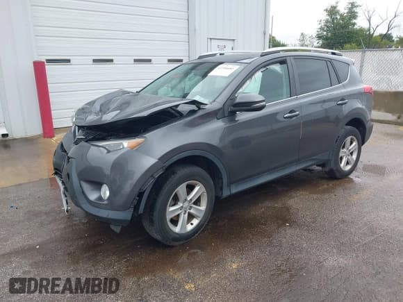 ✅ 2013 Toyota RAV4 XLE • VIN: 2T3WFREV6DW064112 • Lot: 43396681. Wystawiony na IAAI z przebiegiem 180 577 mil. Bezpłatny archiwum sprzedaży aukcyjnych z USA i szczegółowy raport historii pojazdu na DreamBid. Zdjęcie 17.