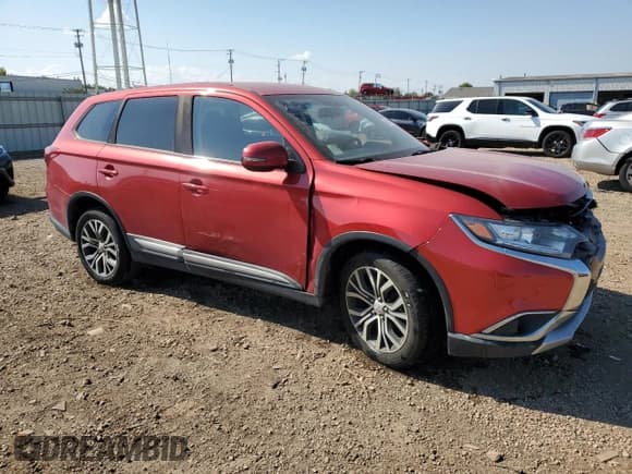 ✅ 2017 Mitsubishi Outlander SE • VIN: JA4AZ3A30HZ008508 • Lot: 85158505. Listed on Copart with 178,659 mi. Free auction sales archive from the USA and detailed vehicle history report at DreamBid. Image 4.