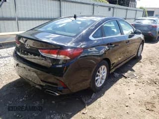 ✅ 2019 Hyundai Sonata SE • VIN: 5NPE24AF9KH801378 • Lot: 50066702. Listed on Copart with 17,791 mi. Free auction sales archive from the USA and detailed vehicle history report at DreamBid. Image 4.