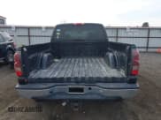 ✅ 2005 Chevrolet Silverado 1500 Z71 • VIN: 1GCEK19B75E288118 • Lot: 43599112. Listed on IAAI with 142,235 mi. Free auction sales archive from the USA and detailed vehicle history report at DreamBid. Image 16.