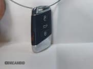 ✅ 2022 Volkswagen Atlas SE • VIN: 1V2LP2CA1NC502304 • Lot: 42828374. Listed on IAAI with 60,782 mi. Free auction sales archive from the USA and detailed vehicle history report at DreamBid. Image 11.