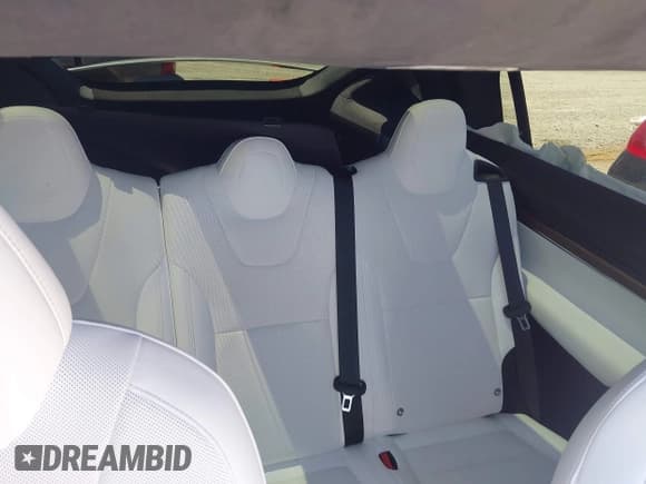 ✅ 2023 Tesla Model X • VIN: 7SAXCAE5XPF375554 • Лот: 42523994. Опубликован ранее на IAAI с пробегом Не указан. Бесплатный доступ к архиву аукционных продаж из США и подробный отчёт об истории автомобиля на DreamBid. Изображение 8.