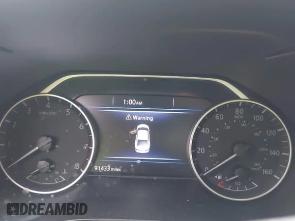 ✅ 2017 Nissan Maxima Platinum • VIN: 1N4AA6AP0HC423399 • Lot: 43671292. Listed on IAAI with 91,433 mi. Free auction sales archive from the USA and detailed vehicle history report at DreamBid. Image 7.