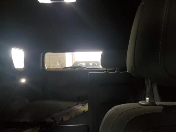 ✅ 2025 Chevrolet Equinox FWD LT • VIN: 3GNAXHEG1SL212245 • Lot: 80987015. Wystawiony na Copart z przebiegiem 15 055 mil. Bezpłatny archiwum sprzedaży aukcyjnych z USA i szczegółowy raport historii pojazdu na DreamBid. Zdjęcie 10.