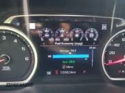 ✅ 2019 Chevrolet Silverado 1500 High Country • VIN: 3GCUYHEL4KG127750 • Lot: 43215730. Wystawiony na IAAI z przebiegiem 100 824 mil. Bezpłatny archiwum sprzedaży aukcyjnych z USA i szczegółowy raport historii pojazdu na DreamBid. Zdjęcie 7.