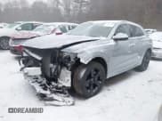 ✅ 2019 Audi Q8 Premium • VIN: WA1AVAF10KD011727 • Lot: 41486304. Wystawiony na IAAI z przebiegiem 71 916 mil. Bezpłatny archiwum sprzedaży aukcyjnych z USA i szczegółowy raport historii pojazdu na DreamBid. Zdjęcie 2.