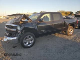 ✅ 2018 Chevrolet Silverado 1500 LT • VIN: 3GCUKRER4JG315887 • Лот: 71608174. Опубликован ранее на Copart с пробегом 91 020 миль. Бесплатный доступ к архиву аукционных продаж из США и подробный отчёт об истории автомобиля на DreamBid. Изображение 1.