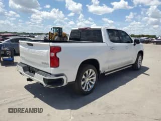 ✅ 2020 Chevrolet Silverado 1500 High Country • VIN: 1GCUYHEL9LZ377390 • Lot: 63809684. Wystawiony na Copart z przebiegiem Nie podano. Bezpłatny archiwum sprzedaży aukcyjnych z USA i szczegółowy raport historii pojazdu na DreamBid. Zdjęcie 3.