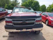 ✅ 2005 Chevrolet Silverado 2500HD LS • VIN: 1GCHK23245F897222 • Lot: 42411761. Listed on IAAI with 222,766 mi. Free auction sales archive from the USA and detailed vehicle history report at DreamBid. Image 12.