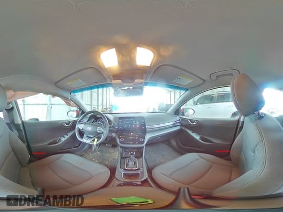 ✅ 2020 Hyundai Ioniq Blue • VIN: KMHC65LC3LU225858 • Lot: 46518435. Wystawiony na Copart z przebiegiem 97 040 mil. Bezpłatny archiwum sprzedaży aukcyjnych z USA i szczegółowy raport historii pojazdu na DreamBid. Zdjęcie 12.