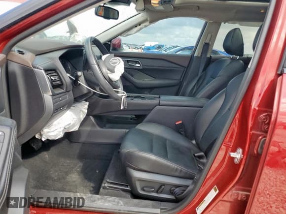 ✅ 2021 Nissan Rogue SL • VIN: 5N1AT3CA7MC841573 • Lot: 70486085. Listed on Copart with 69,703 mi. Free auction sales archive from the USA and detailed vehicle history report at DreamBid. Image 7.