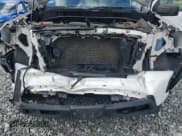 ✅ 2019 Chevrolet Silverado 1500 Custom • VIN: 1GCRYBEH1KZ276681 • Lot: 53065615. Wystawiony na Copart z przebiegiem 192 829 mil. Bezpłatny archiwum sprzedaży aukcyjnych z USA i szczegółowy raport historii pojazdu na DreamBid. Zdjęcie 11.