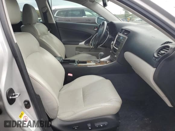 ✅ 2010 Lexus IS 250 • VIN: JTHCF5C24A5038050 • Lot: 85729215. Wystawiony na Copart z przebiegiem 57 362 mil. Bezpłatny archiwum sprzedaży aukcyjnych z USA i szczegółowy raport historii pojazdu na DreamBid. Zdjęcie 7.