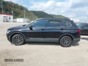 ✅ 2021 Volkswagen Tiguan SE • VIN: 3VV2B7AX6MM031264 • Лот: 43224608. Опубликован ранее на IAAI с пробегом 61 896 миль. Бесплатный доступ к архиву аукционных продаж из США и подробный отчёт об истории автомобиля на DreamBid. Изображение 15.