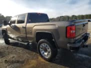✅ 2015 GMC Sierra 2500HD SLT • VIN: 1GT12ZE86FF621914 • Lot: 88488975. Wystawiony na Copart z przebiegiem 172 374 mil. Bezpłatny archiwum sprzedaży aukcyjnych z USA i szczegółowy raport historii pojazdu na DreamBid. Zdjęcie 2.
