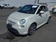 ✅ 2014 FIAT 500e • VIN: 3C3CFFGE3ET291138 • Lot: 42712724. Wystawiony na IAAI z przebiegiem 86 000 mil. Bezpłatny archiwum sprzedaży aukcyjnych z USA i szczegółowy raport historii pojazdu na DreamBid. Zdjęcie 2.