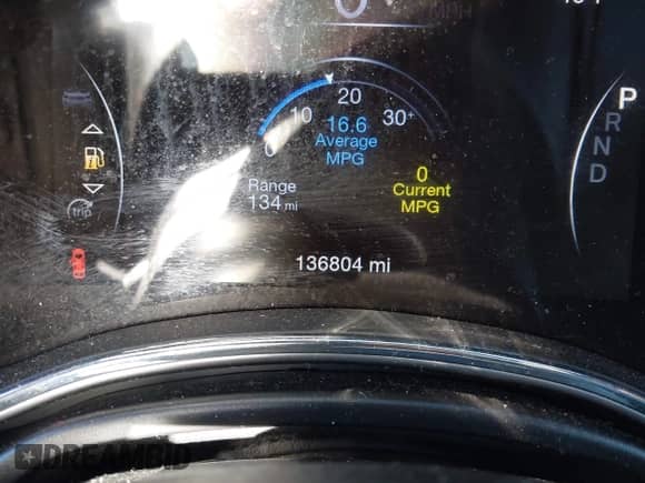 2018 Jeep Grand Cherokee Altitude z VIN 1C4RJFAG4JC343770, wystawiony jako IAAI lot #43439599 z przebiegiem 136 804 mil mil oraz . Historia ofert i sprzedaży dostępna na DreamBid. Obrazek 15.