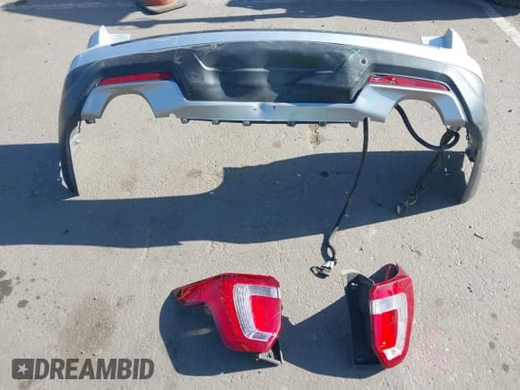 ✅ 2018 Ford Explorer XLT • VIN: 1FM5K7D86JGA14644 • Лот: 42478366. Опубликован ранее на IAAI с пробегом 64 385 миль. Бесплатный доступ к архиву аукционных продаж из США и подробный отчёт об истории автомобиля на DreamBid. Изображение 12.