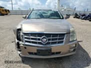 ✅ 2008 Cadillac STS AWD • VIN: 1G6DD67V480135670 • Lot: 64975785. Wystawiony na Copart z przebiegiem 188 710 mil. Bezpłatny archiwum sprzedaży aukcyjnych z USA i szczegółowy raport historii pojazdu na DreamBid. Zdjęcie 5.