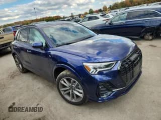 ✅ 2024 Audi Q3 S line Premium • VIN: WA1DECF33R1058658 • Lot: 86603325. Wystawiony na Copart z przebiegiem 13 287 mil. Bezpłatny archiwum sprzedaży aukcyjnych z USA i szczegółowy raport historii pojazdu na DreamBid. Zdjęcie 4.