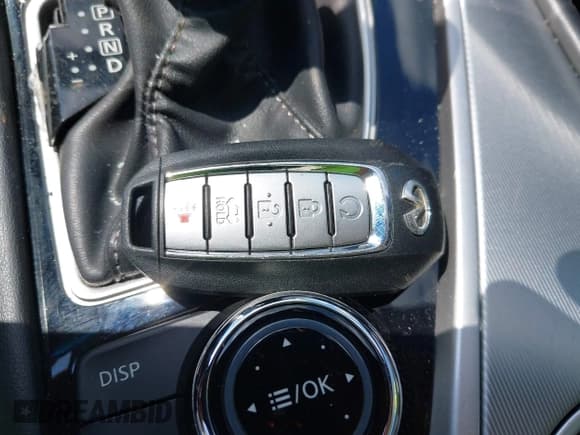 ✅ 2021 Infiniti Q60 Luxe • VIN: JN1EV7KK1MM410208 • Lot: 42525484. Wystawiony na IAAI z przebiegiem 59 622 mil. Bezpłatny archiwum sprzedaży aukcyjnych z USA i szczegółowy raport historii pojazdu na DreamBid. Zdjęcie 11.