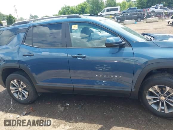 2025 Chevrolet Equinox FWD LT с VIN 3GNAXHEG7SL272580, выставлен на аукционе IAAI как лот 42605098 с пробегом 775 миль миль и . История ставок и продаж доступна на DreamBid. Изображение 14.