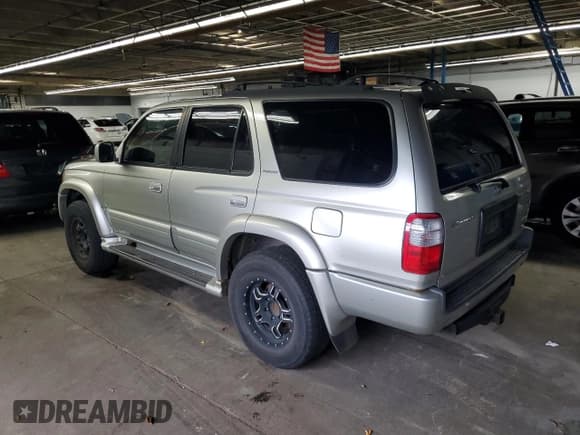 ✅ 2000 Toyota 4Runner Limited • VIN: JT3HN87R0Y0264987 • Лот: 89508255. Опубликован ранее на Copart с пробегом Не указан. Бесплатный доступ к архиву аукционных продаж из США и подробный отчёт об истории автомобиля на DreamBid. Изображение 2.