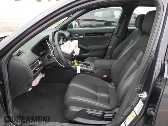 ✅ 2025 Honda Civic Sport • VIN: 2HGFE4F82SH323563 • Lot: 84061065. Wystawiony na Copart z przebiegiem 7 655 mil. Bezpłatny archiwum sprzedaży aukcyjnych z USA i szczegółowy raport historii pojazdu na DreamBid. Zdjęcie 7.