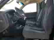 2001 Dodge Dakota Sport z VIN 1B7GG26N81S262671, wystawiony jako Copart lot #71080995 z przebiegiem 145 480 mil mil oraz Szkoda całkowita • Salvage title. Historia ofert i sprzedaży dostępna na DreamBid. Obrazek 7.