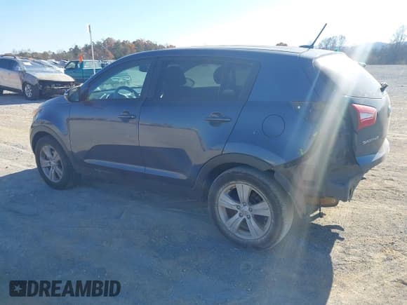 ✅ 2012 Kia Sportage LX • VIN: KNDPB3A2XC7250223 • Lot: 43672517. Listed on IAAI with 158,773 mi. Free auction sales archive from the USA and detailed vehicle history report at DreamBid. Image 3.
