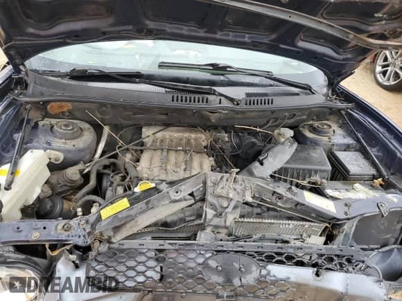 2004 Hyundai Santa Fe GLS с VIN KM8SC13D24U647479, выставлен на аукционе Copart как лот 44389825 с пробегом Не указан миль и Списание • Salvage title. История ставок и продаж доступна на DreamBid. Изображение 12.