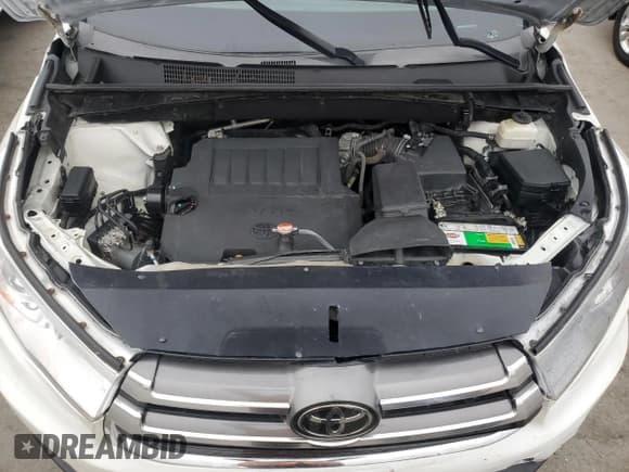 ✅ 2016 Toyota Highlander Limited • VIN: 5TDDKRFH8GS240756 • Lot: 69248855. Wystawiony na Copart z przebiegiem 137 640 mil. Bezpłatny archiwum sprzedaży aukcyjnych z USA i szczegółowy raport historii pojazdu na DreamBid. Zdjęcie 12.