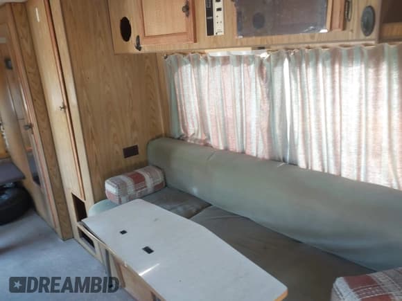 ✅ 1985 Toyota Pickup • VIN: JT5RN55D5F0121998 • Lot: 42881526. Listed on IAAI with 81,600 mi. Free auction sales archive from the USA and detailed vehicle history report at DreamBid. Image 8.