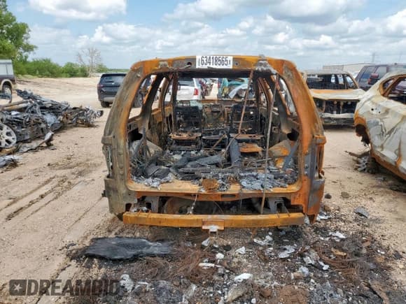 ✅ 2014 Ford Expedition Max XLT • VIN: 1FMJK1H58EEF62092 • Лот: 63418565. Опубликован ранее на Copart с пробегом Не указан. Бесплатный доступ к архиву аукционных продаж из США и подробный отчёт об истории автомобиля на DreamBid. Изображение 6.