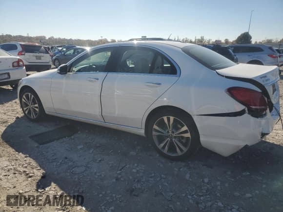✅ 2021 Mercedes-Benz C 300 • VIN: W1KWF8EBXMR633887 • Lot: 91427615. Wystawiony na Copart z przebiegiem 6 520 mil. Bezpłatny archiwum sprzedaży aukcyjnych z USA i szczegółowy raport historii pojazdu na DreamBid. Zdjęcie 2.