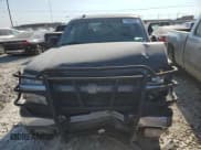✅ 2005 Chevrolet Silverado 1500 LS • VIN: 2GCEC13T351182488 • Лот: 74930534. Опубликован ранее на Copart с пробегом 180 304 миль. Бесплатный доступ к архиву аукционных продаж из США и подробный отчёт об истории автомобиля на DreamBid. Изображение 5.