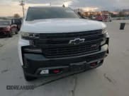 ✅ 2021 Chevrolet Silverado 1500 LT Trail Boss • VIN: 3GCPYFED7MG325302 • Lot: 93606795. Wystawiony na Copart z przebiegiem 69 130 mil. Bezpłatny archiwum sprzedaży aukcyjnych z USA i szczegółowy raport historii pojazdu na DreamBid. Zdjęcie 13.