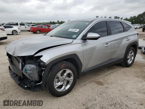 ✅ 2022 Hyundai Tucson SE • VIN: 5NMJA3AE3NH080057 • Lot: 52591004. Wystawiony na Copart z przebiegiem 59 415 mil. Bezpłatny archiwum sprzedaży aukcyjnych z USA i szczegółowy raport historii pojazdu na DreamBid. Zdjęcie 1.