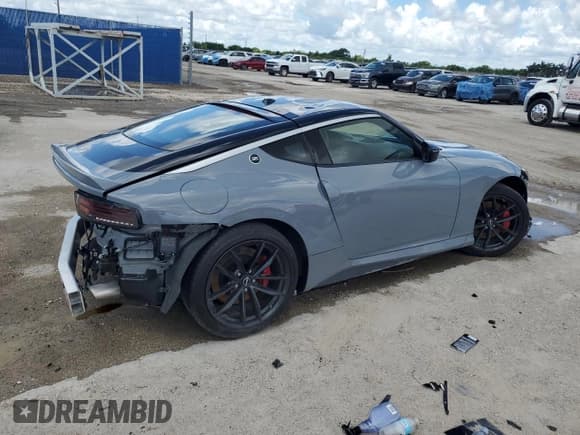 ✅ 2024 Nissan Z Performance • VIN: JN1BZ4BH6RM367096 • Lot: 62267755. Listed on Copart with 1,329 mi. Free auction sales archive from the USA and detailed vehicle history report at DreamBid. Image 3.
