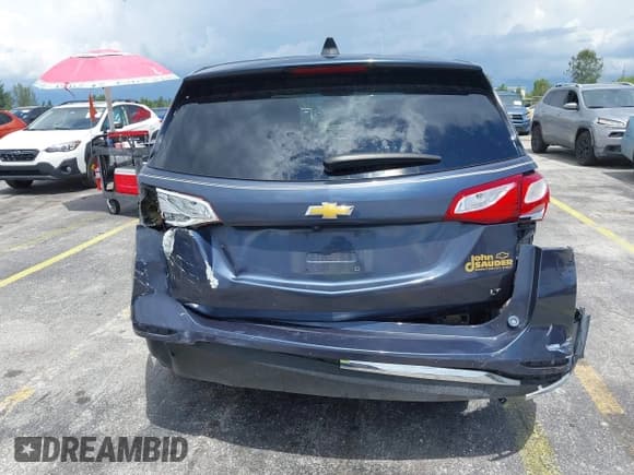 ✅ 2018 Chevrolet Equinox LT • VIN: 3GNAXJEV4JS543119 • Lot: 39774801. Listed on IAAI with 84,747 mi. Free auction sales archive from the USA and detailed vehicle history report at DreamBid. Image 16.