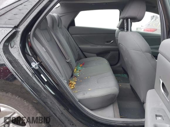 ✅ 2024 Hyundai Elantra SE • VIN: KMHLL4DG4RU843624 • Лот: 43451974. Опубликован ранее на IAAI с пробегом 25 350 миль. Бесплатный доступ к архиву аукционных продаж из США и подробный отчёт об истории автомобиля на DreamBid. Изображение 8.