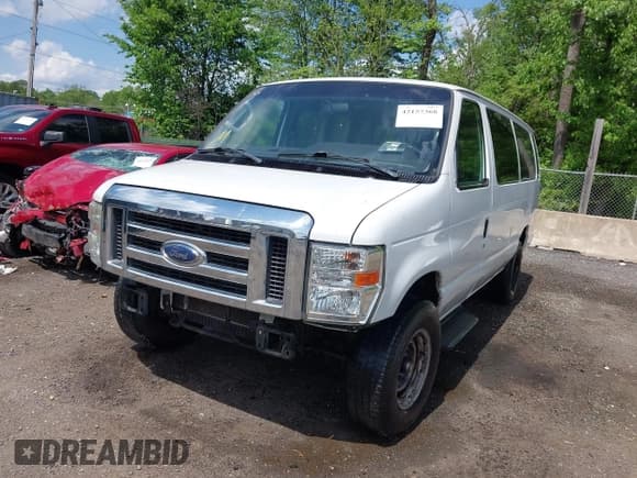 ✅ 2010 Ford Econoline Passenger XL • VIN: 1FBSS3BL9ADA64208 • Лот: 42157368. Опубликован ранее на IAAI с пробегом Не указан. Бесплатный доступ к архиву аукционных продаж из США и подробный отчёт об истории автомобиля на DreamBid. Изображение 6.