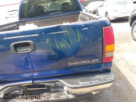 ✅ 1999 Chevrolet Silverado 1500 • VIN: 1GCEK19V3XE213381 • Лот: 42448020. Опубликован ранее на IAAI с пробегом 294 262 миль. Бесплатный доступ к архиву аукционных продаж из США и подробный отчёт об истории автомобиля на DreamBid. Изображение 6.